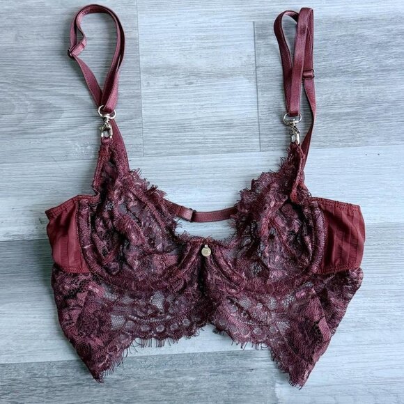 Gooseberry Intimates Lace Underwire Bra Size XS/S - Picture 1 of 3